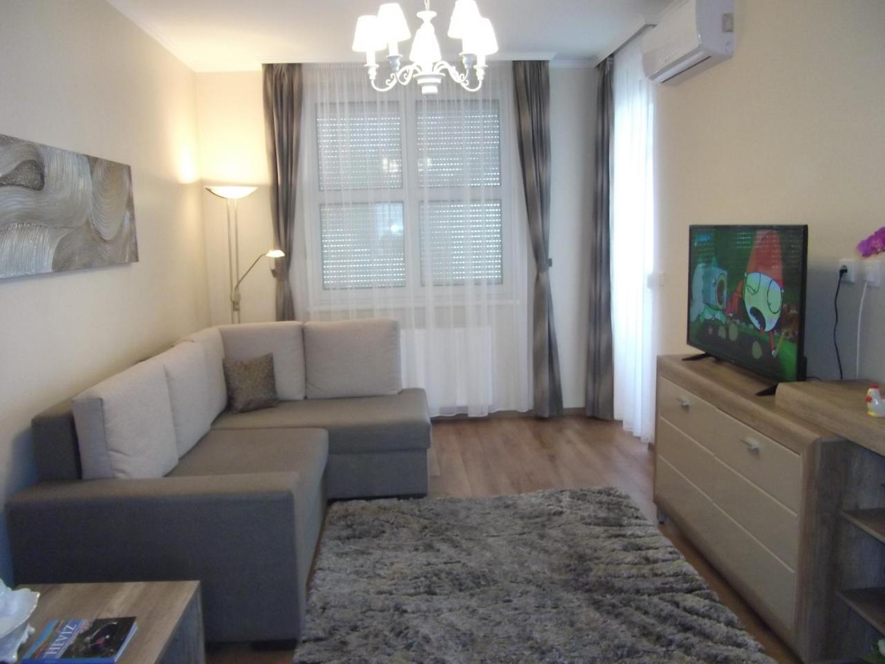 Ametiszt Apartman Heviz Ngoại thất bức ảnh